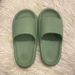 Super cute light green slides that can be worn in so many ways!!!